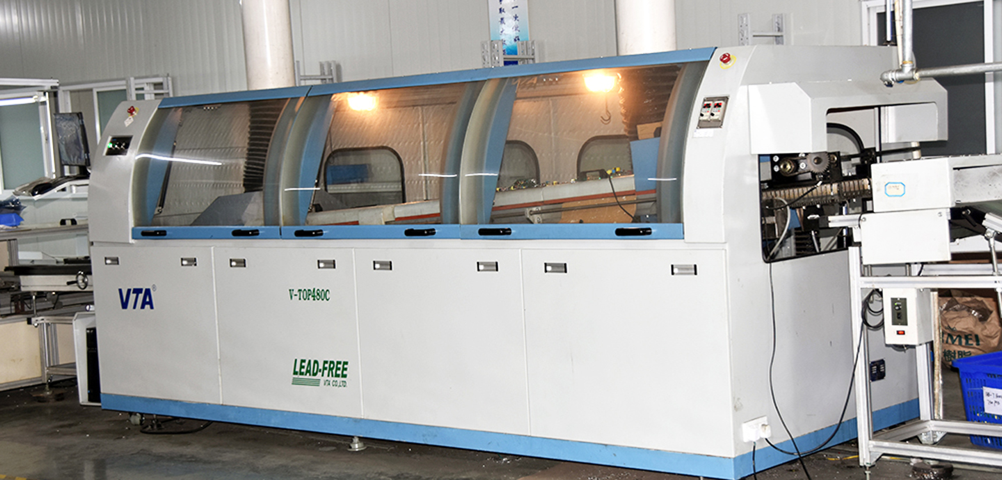 Equipamentos de produ&ccedil;&atilde;o de lumin&aacute;rias